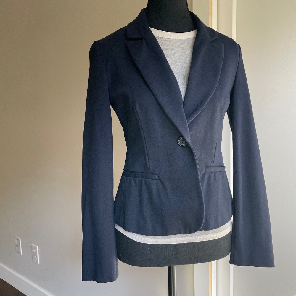 Navy Blue Blazer with Stretch Jacob